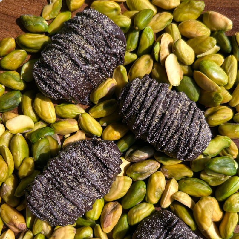 Dates filled with Nuts Chocolate - Image 2